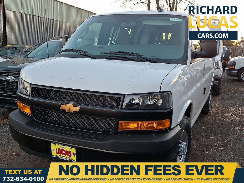 2025 Chevrolet Express Cargo 2500 RWD