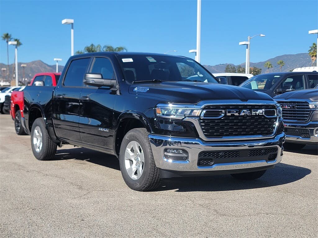 2026 RAM 1500 Big Horn Crew Cab 4WD