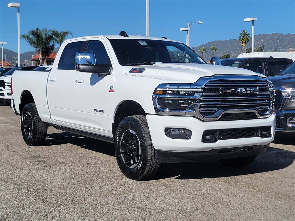 2026 RAM 3500 Laramie Crew Cab 4WD