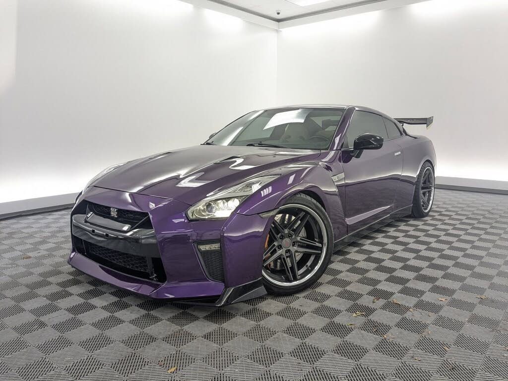 2014 Nissan GT-R Track Edition