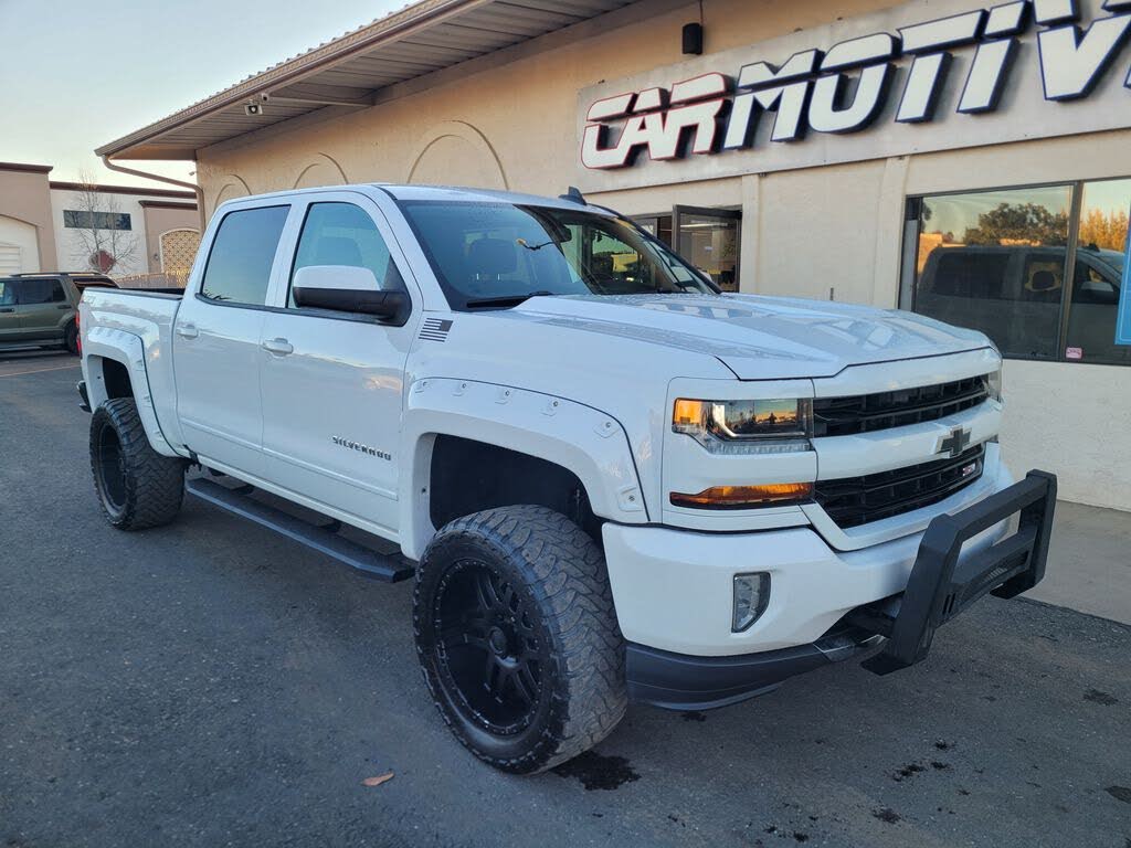 2018 Chevrolet Silverado 1500 LT Crew Cab 4WD