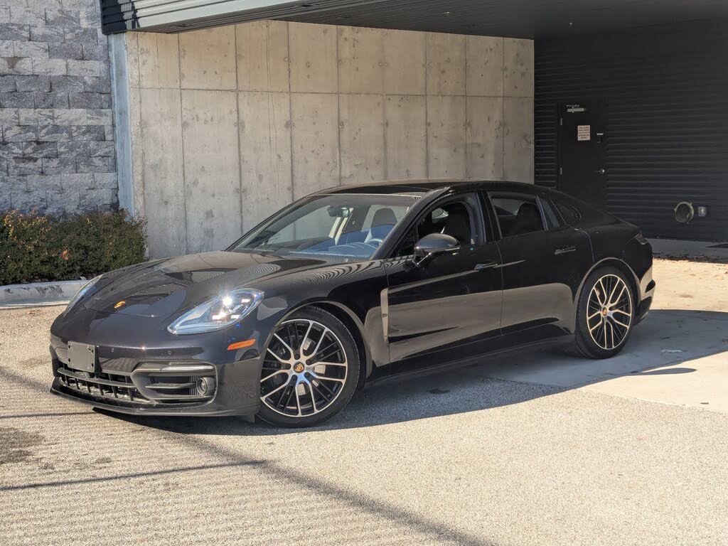 2023 Porsche Panamera