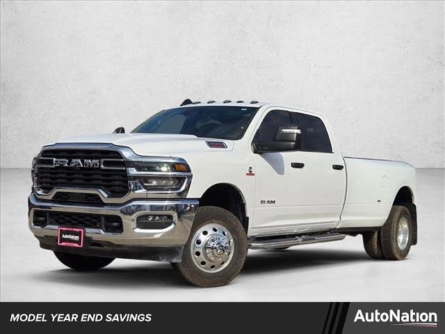2025 RAM 3500 Lone Star Crew Cab LB DRW 4WD