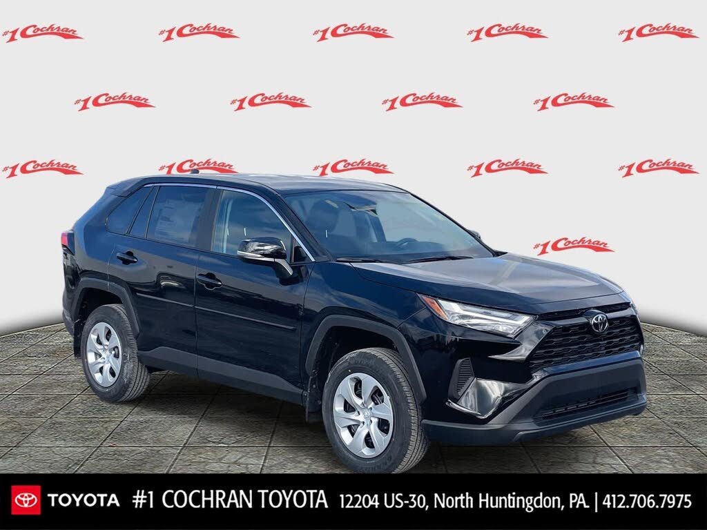 2025 Toyota RAV4 LE AWD