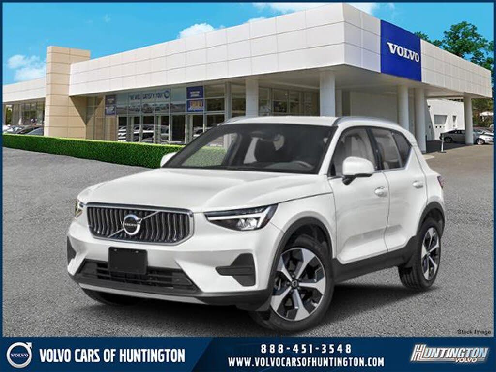 2026 Volvo XC40 B5 Plus AWD