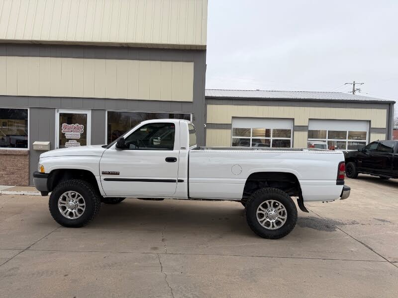 2002 Dodge RAM 2500 SLT LB 4WD