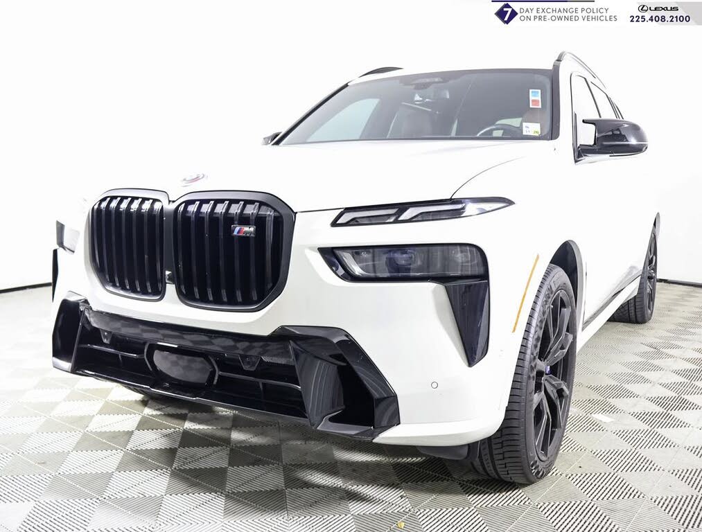 2023 BMW X7 M60i AWD