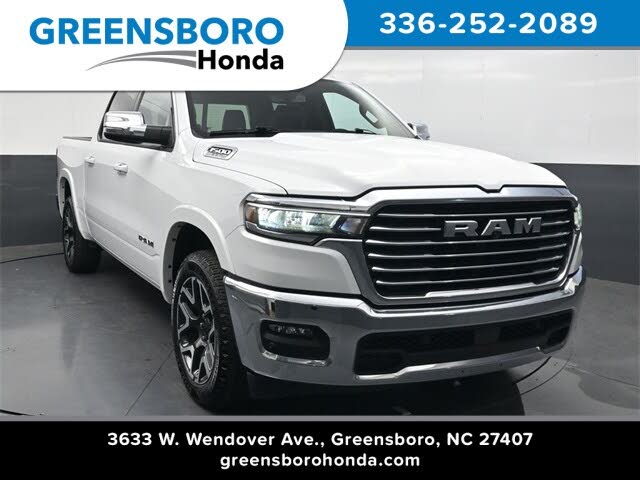2025 RAM 1500 Laramie Crew Cab 4WD