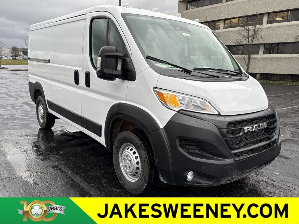 2026 RAM ProMaster 2500 Tradesman 136 Low Roof Cargo Van FWD