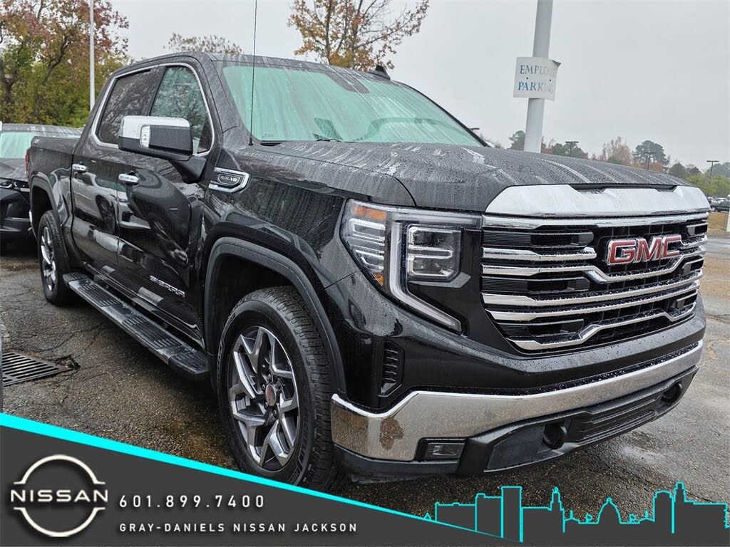 2023 GMC Sierra 1500 SLT Crew Cab 4WD