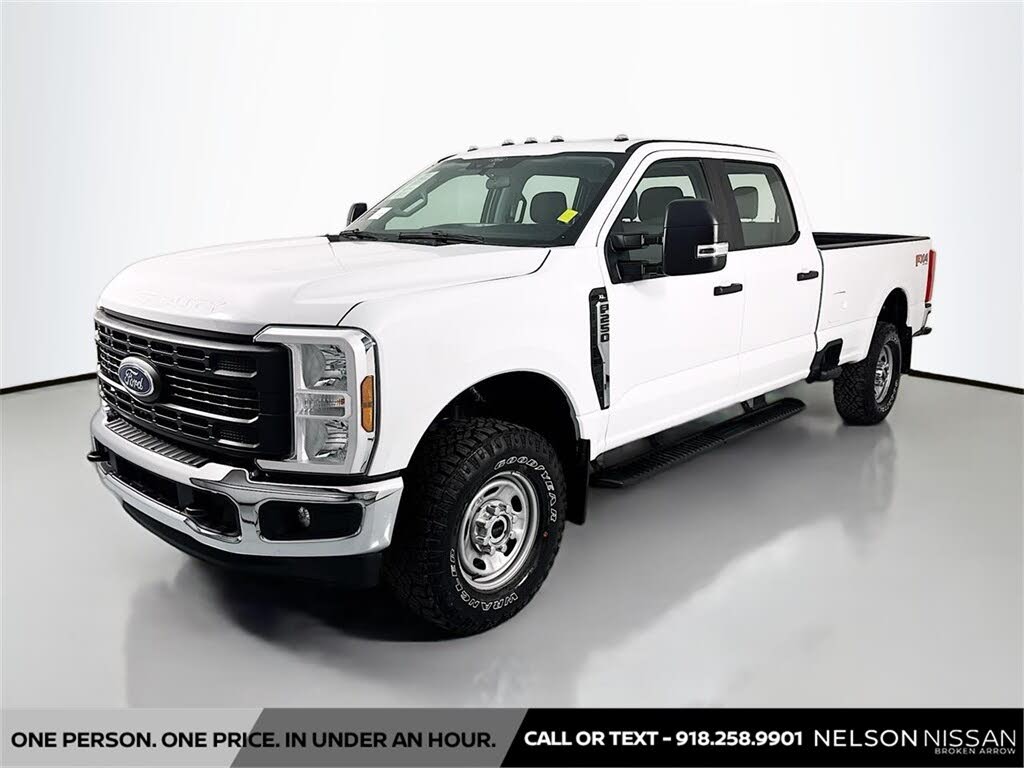 2024 Ford F-250 Super Duty XL Crew Cab 4WD
