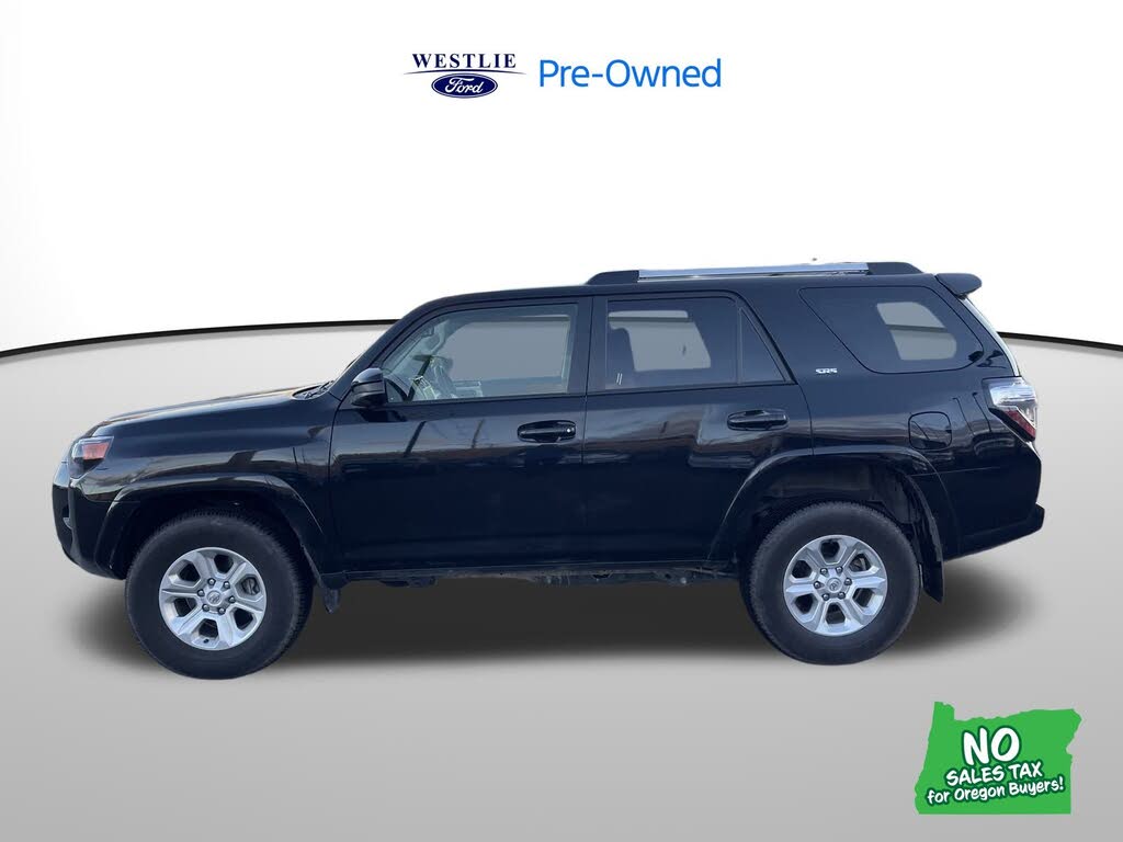 2024 Toyota 4Runner SR5 4WD