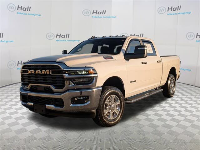 2025 RAM 2500 Big Horn Crew Cab 4WD