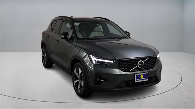 2026 Volvo XC40 B5 Plus AWD