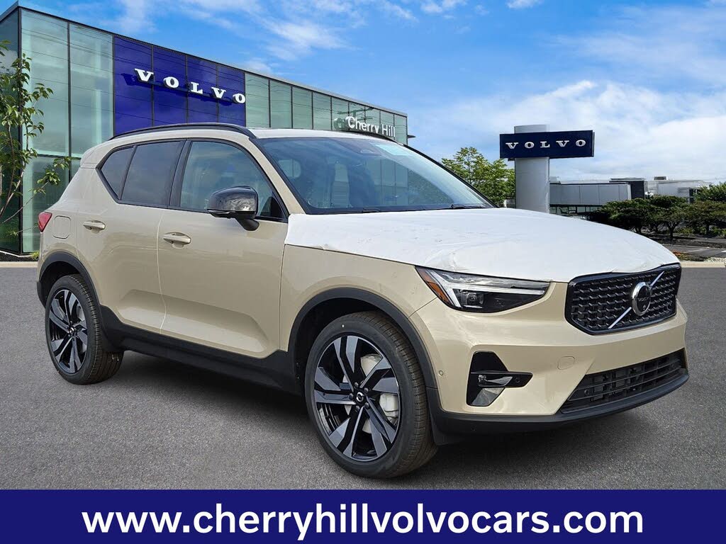 2026 Volvo XC40 B5 Ultra AWD