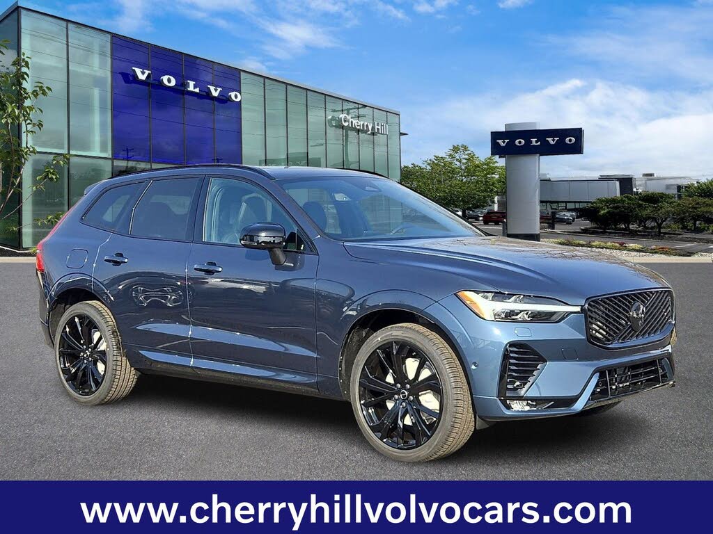 2026 Volvo XC60 B5 Ultra Black Edition AWD