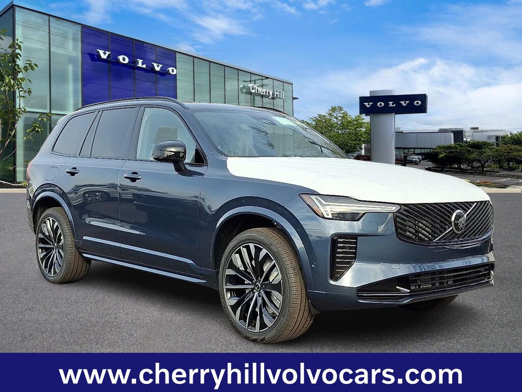 2026 Volvo XC90 B6 Ultra Dark 6-Passenger AWD