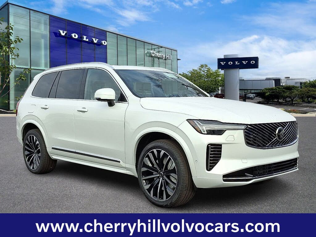 2026 Volvo XC90 B6 Plus 7-Passenger AWD