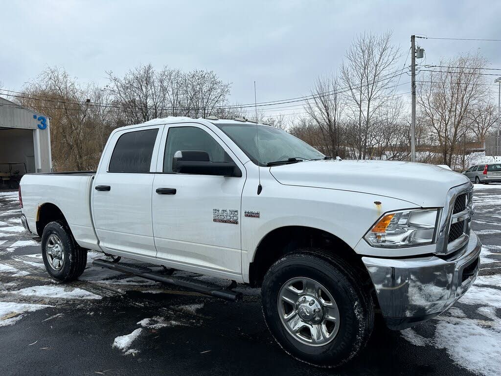 2017 RAM 2500 Tradesman Crew Cab 4WD