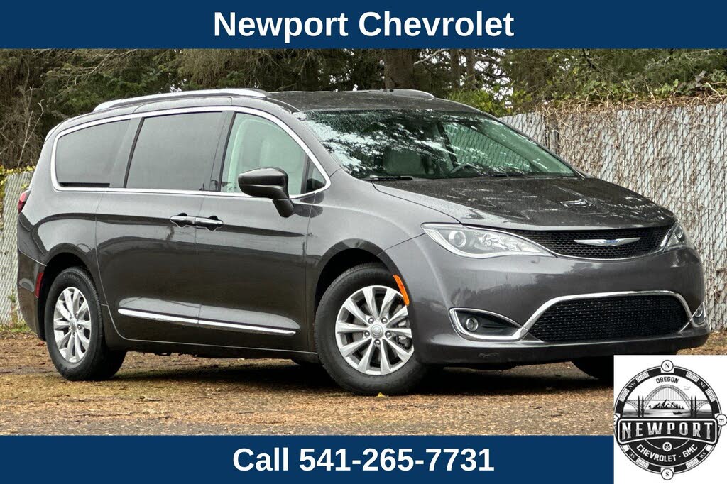 2018 Chrysler Pacifica Touring L Plus FWD