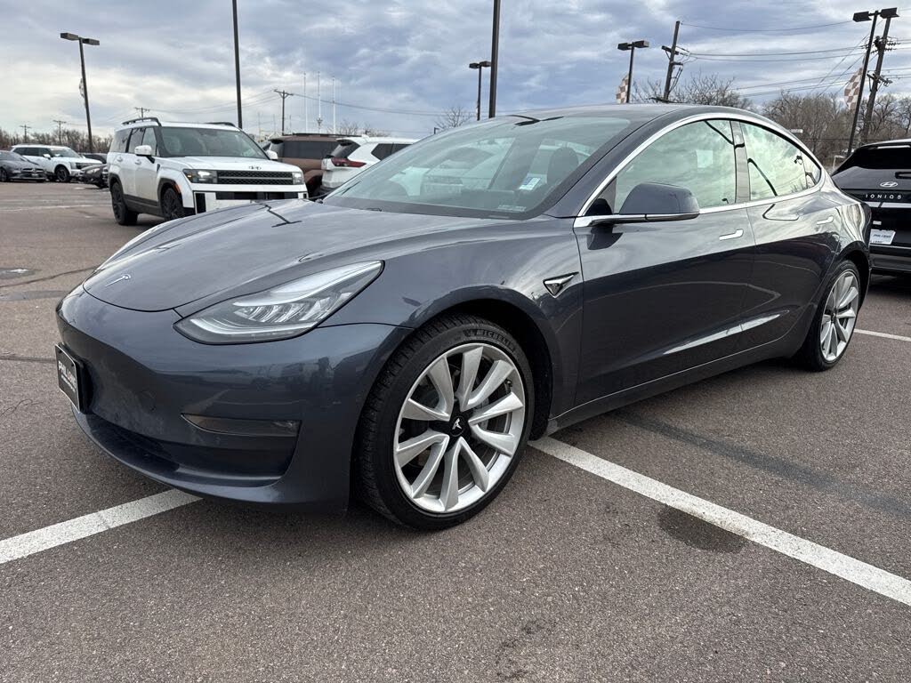 2019 Tesla Model 3 Long Range RWD
