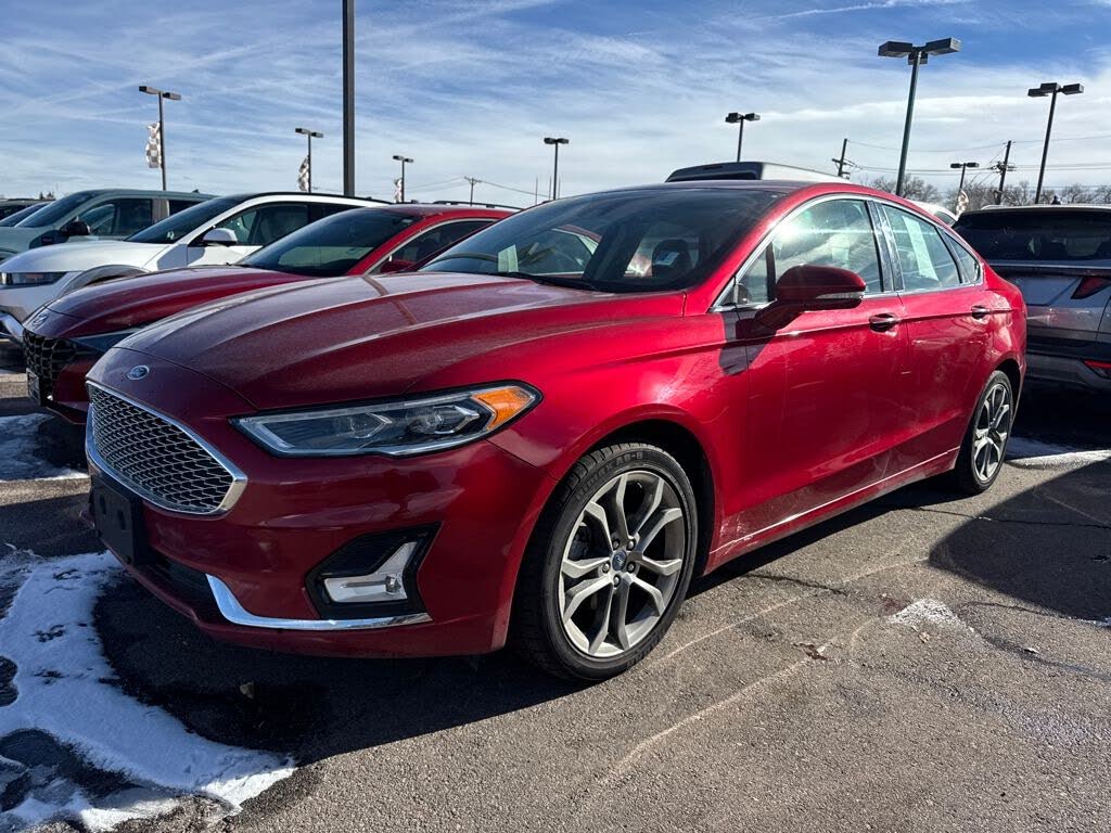 2020 Ford Fusion Hybrid Titanium FWD