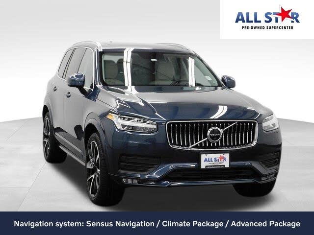 2022 Volvo XC90 T6 Momentum 7-Passenger AWD