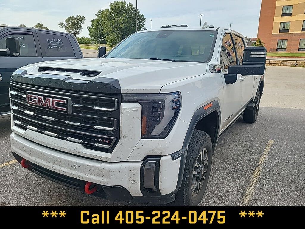 2024 GMC Sierra 2500HD AT4 Crew Cab 4WD