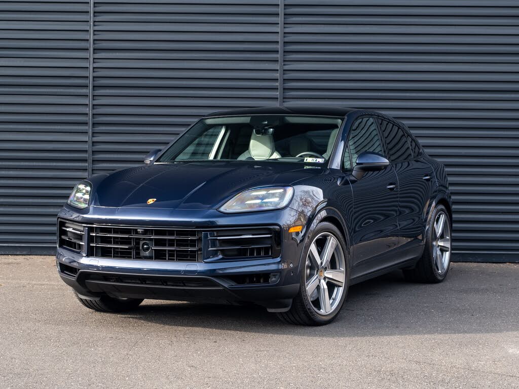 2024 Porsche Cayenne Coupe S AWD