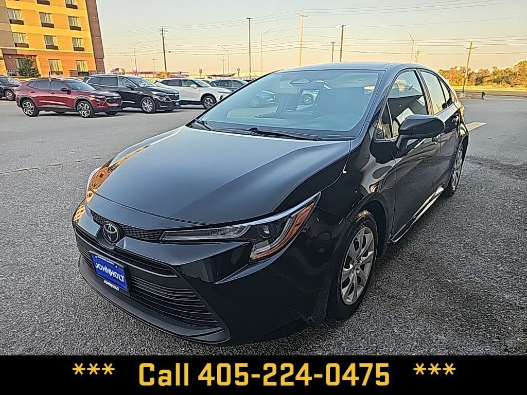 2024 Toyota Corolla LE FWD