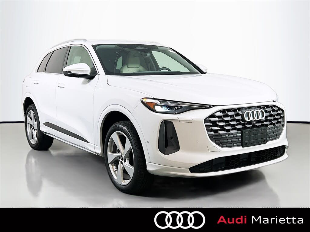 2025 Audi Q5 quattro Premium Plus 40 TFSI