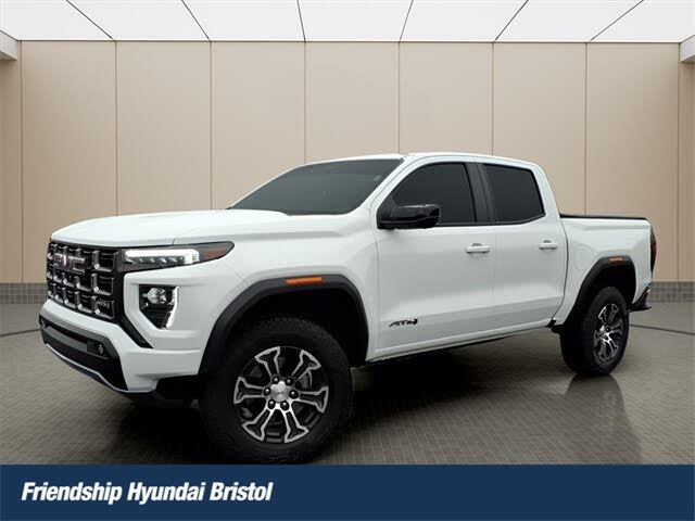 2025 GMC Canyon AT4 Crew Cab 4WD