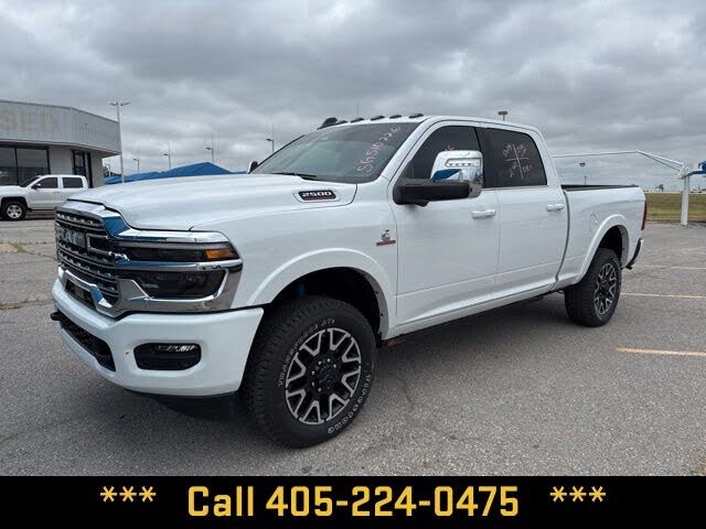 2025 RAM 2500 Limited Crew Cab 4WD