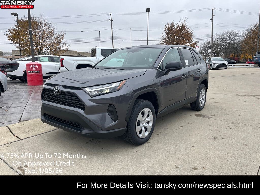 2025 Toyota RAV4 LE FWD