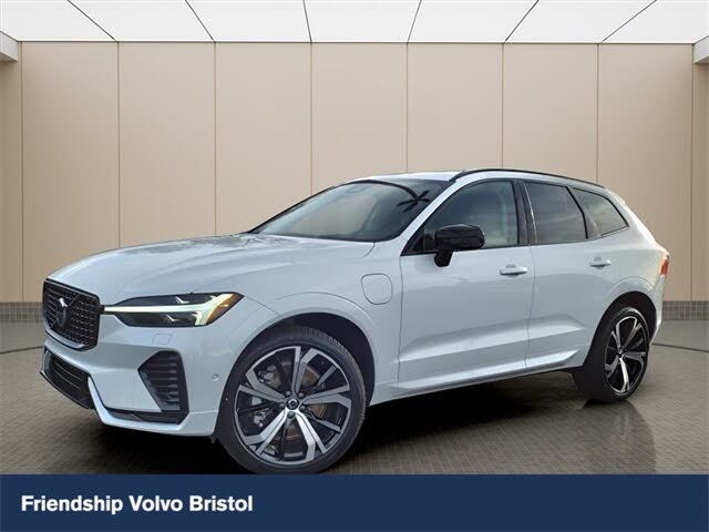 2025 Volvo XC60 Recharge T8 Ultra Dark Theme eAWD