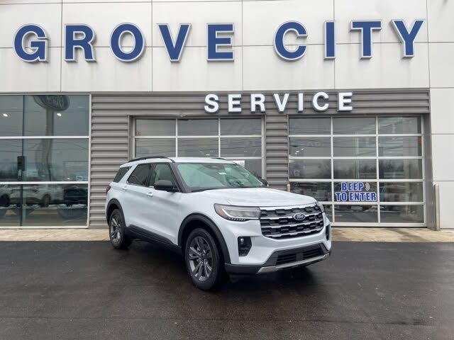 2026 Ford Explorer Active AWD