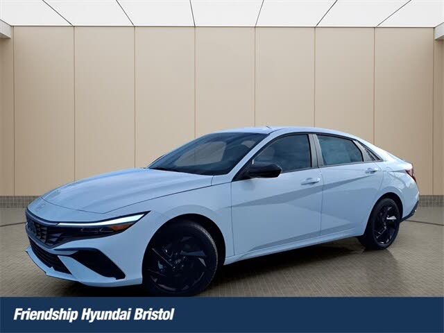 2026 Hyundai Elantra SEL Sport FWD