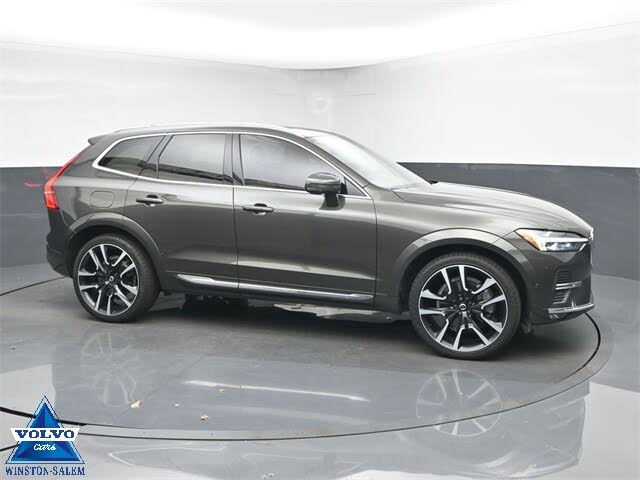 2022 Volvo XC60 B6 Inscription AWD