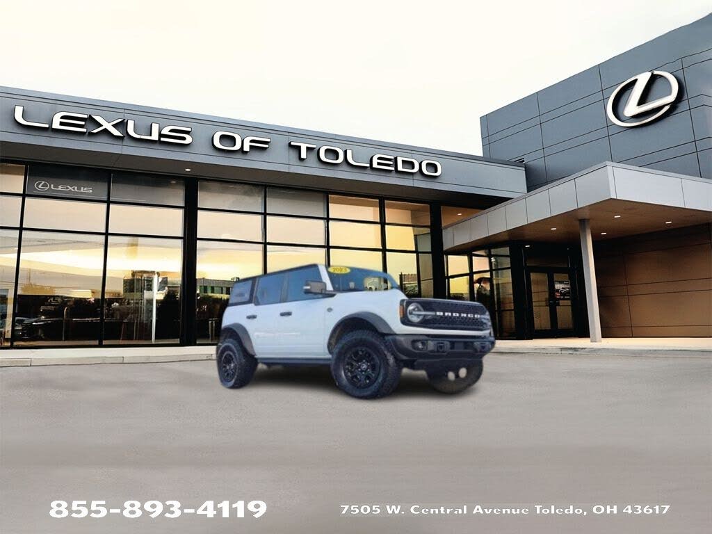 2023 Ford Bronco Wildtrak Advanced 4-Door 4WD
