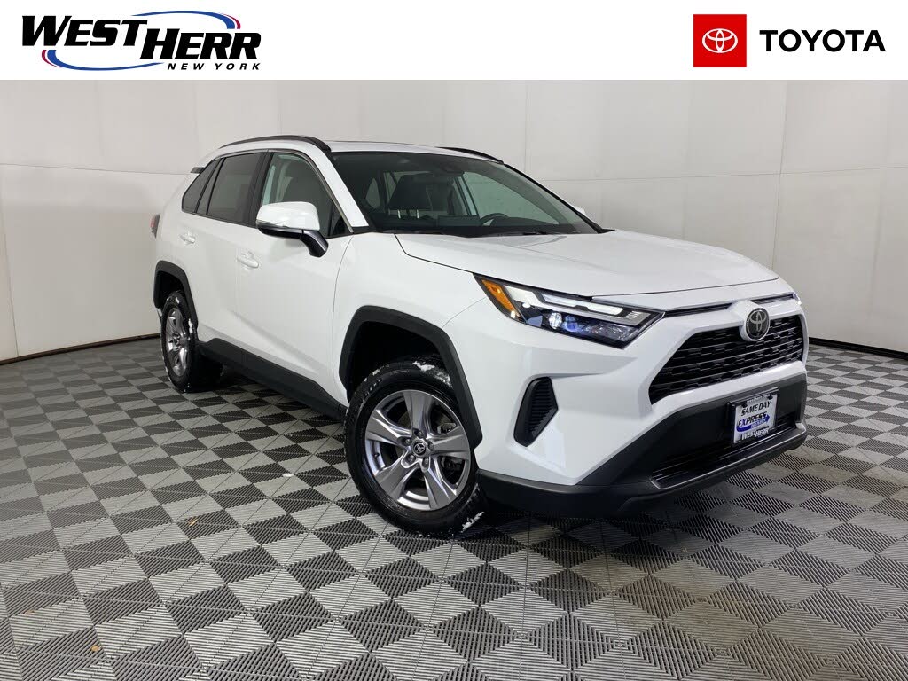 2023 Toyota RAV4 XLE AWD