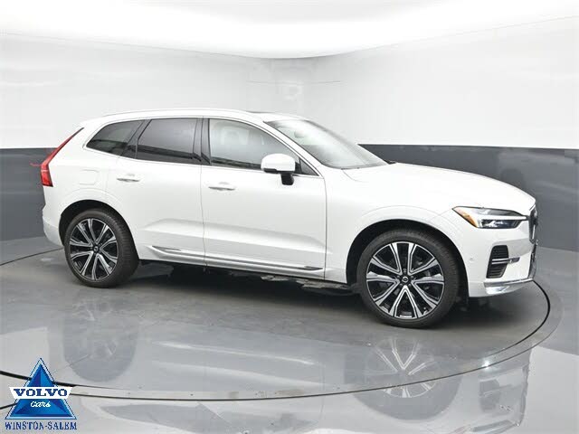 2023 Volvo XC60 B5 Ultimate Bright Theme AWD