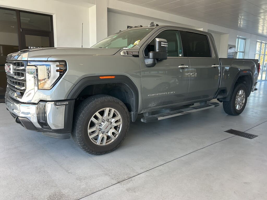 2024 GMC Sierra 2500HD SLT Crew Cab 4WD