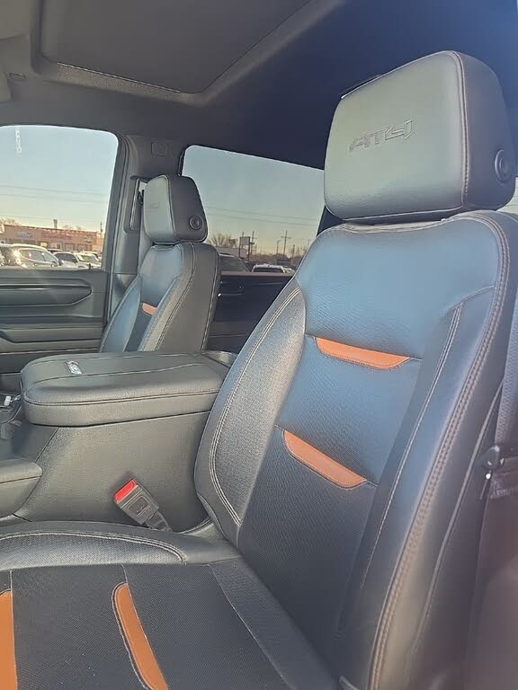 2024 GMC Sierra 2500HD AT4 Crew Cab 4WD