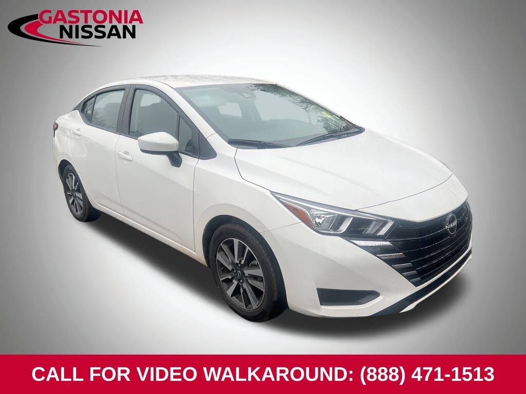 2024 Nissan Versa SV FWD