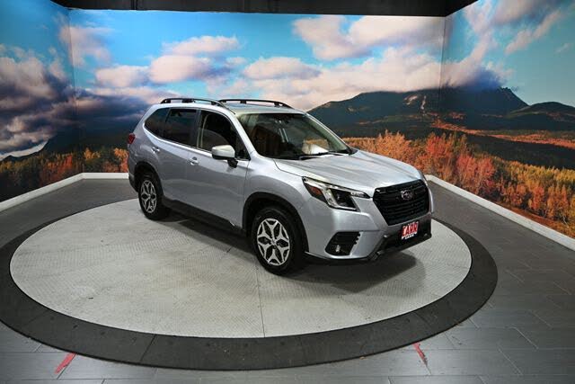 2024 Subaru Forester Premium Crossover AWD