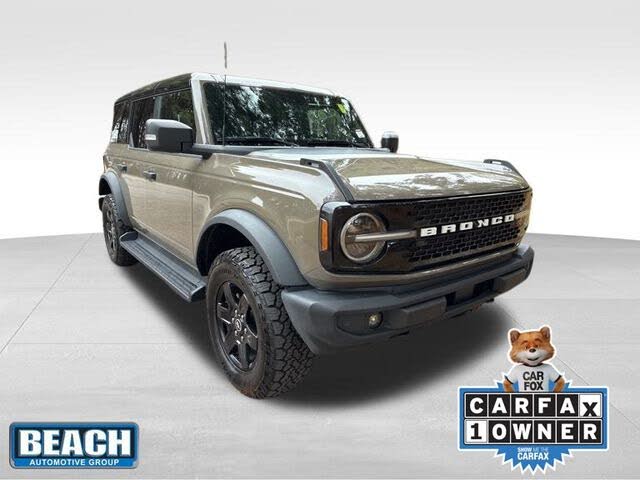 2025 Ford Bronco Outer Banks 4-Door 4WD