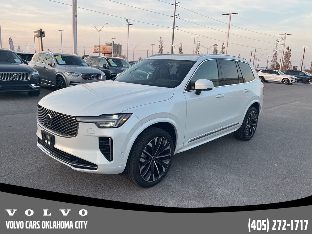 2025 Volvo XC90 B5 Ultra Bright Theme 6-Passenger AWD