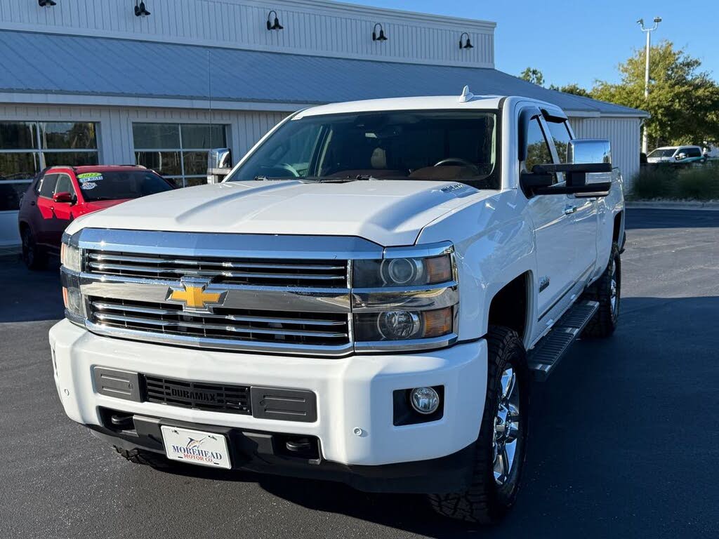 2016 Chevrolet Silverado 2500HD High Country Crew Cab 4WD