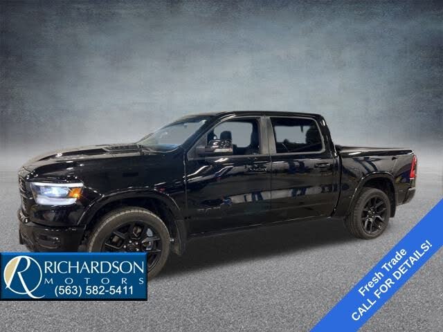 2022 RAM 1500 Laramie Crew Cab 4WD