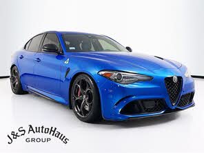 Alfa Romeo Giulia Quadrifoglio RWD